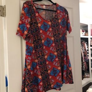 Lularoe perfect T size medium